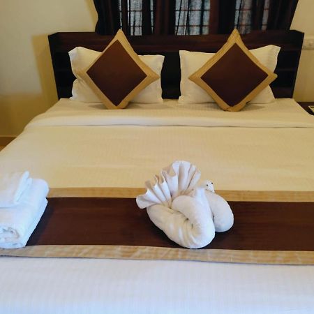 Winterfeel Venice Resort Alappuzha Exterior foto